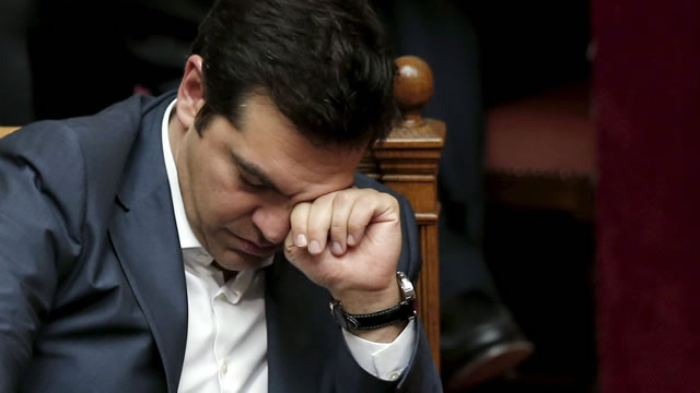 El Parlamento griego da el &#039;sí&#039; al plan de ajuste de la Troika