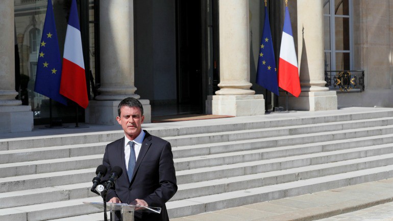 Hollande prolonga tres meses el estado de emergencia tras el ataque en Niza