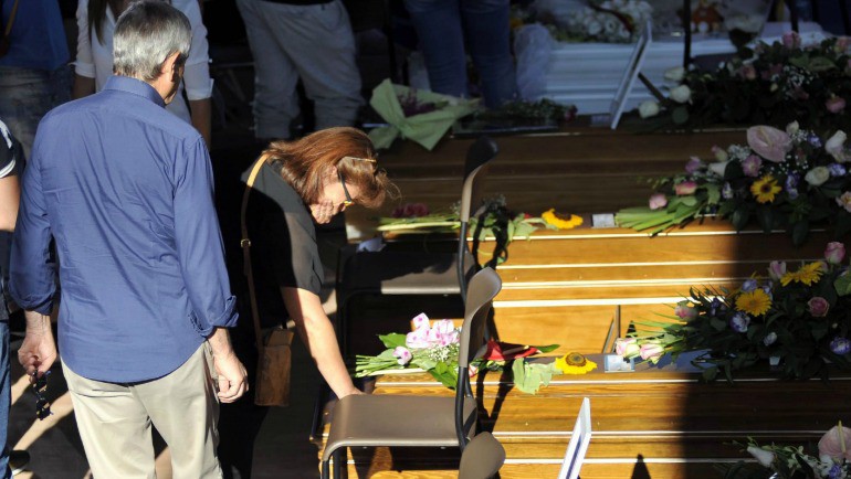 Italia celebra un funeral de Estado para las víctimas del seísmo
