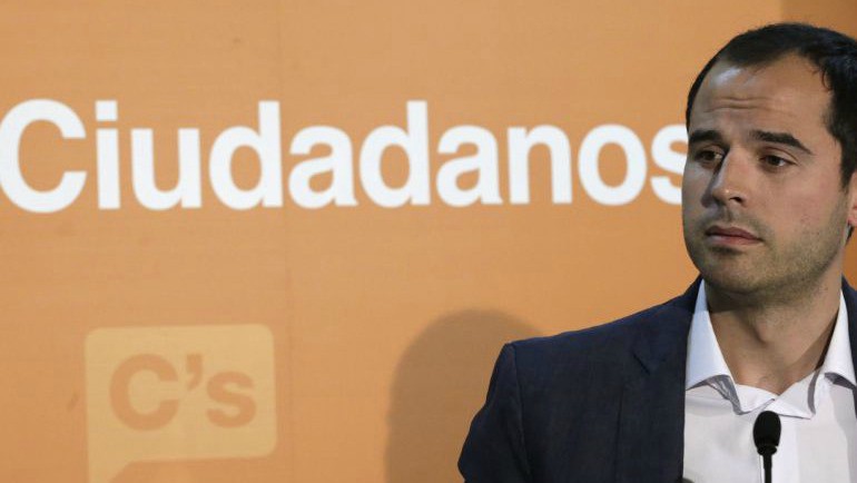 Ciudadanos se ofrece para &quot;desatascar&quot; la mala relación entre PP y PSOE