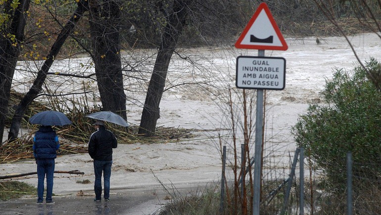 Tres fallecidos por el temporal de lluvia y viento en Murcia y Comunidad Valenciana