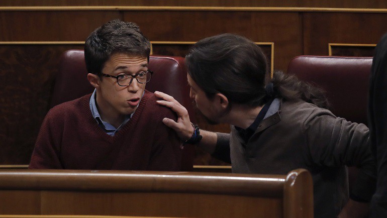 Iglesias y Errejón llevan al Congreso la discusión interna de Podemos