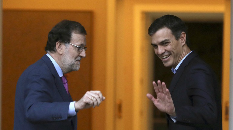Rajoy y Sánchez acuerdan mantener un contacto permanente sobre Cataluña